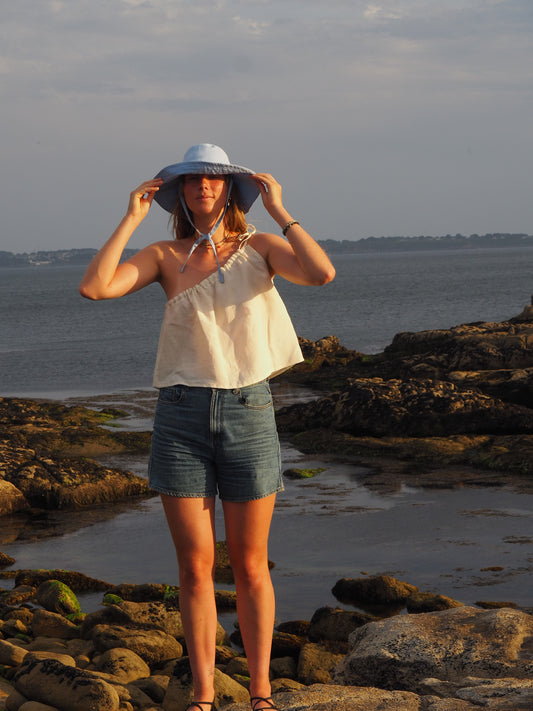 The asymmetrical top